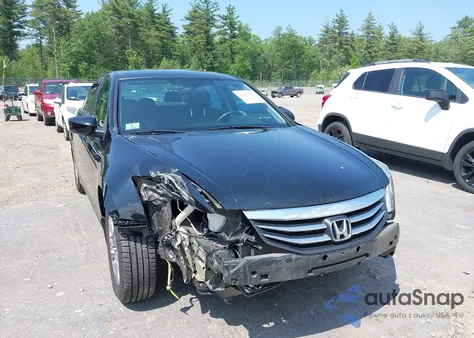 2011 Honda Accord 2.4 Se z USA, uszkodzony, nr VIN 1HGCP2F65BA108127